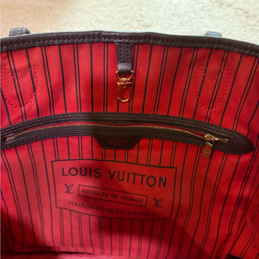 Louis Vuitton Neverfull mm - Picture 3 of 5